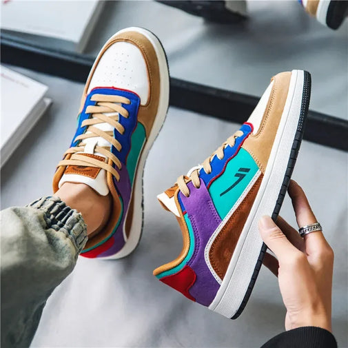 Unisex Skateboarding Shoes Anti-Skid Leather Sneakers